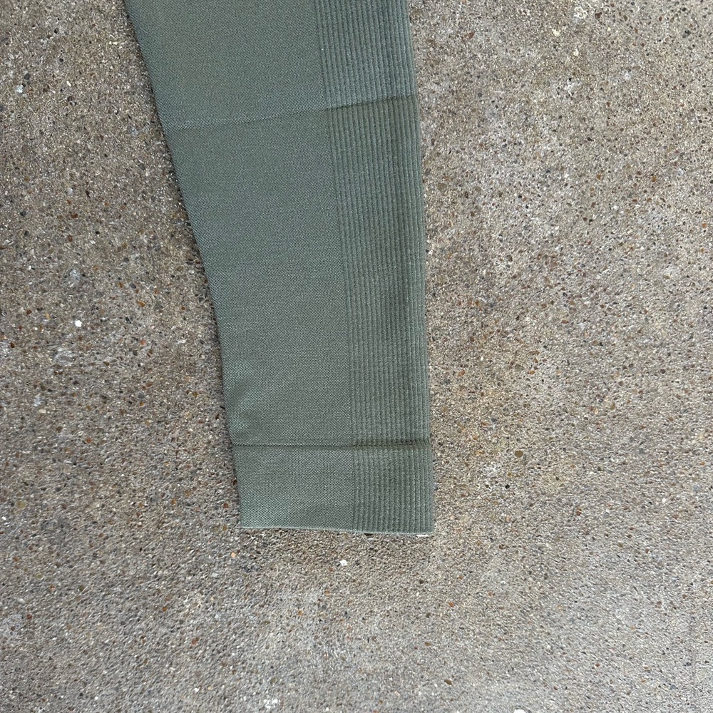 Set Active Sculptflex Leggings Green Size S/M Activewear Athleisure Ribbed - Picture 10 of 10
